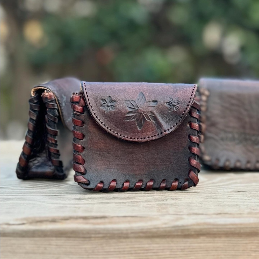 Handcrafted Brown Leather Coin Purse